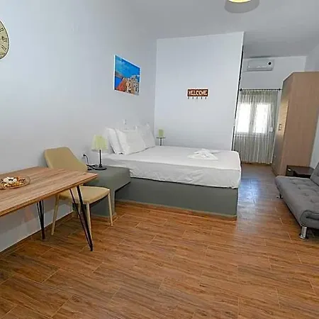 Отель Thirassia Paradise